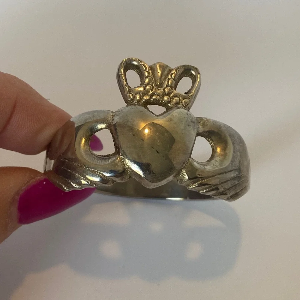 Peggy Wilkins Claddagh Napkin Rings Set of 6 Silver EPNS Good Irish Heritage
